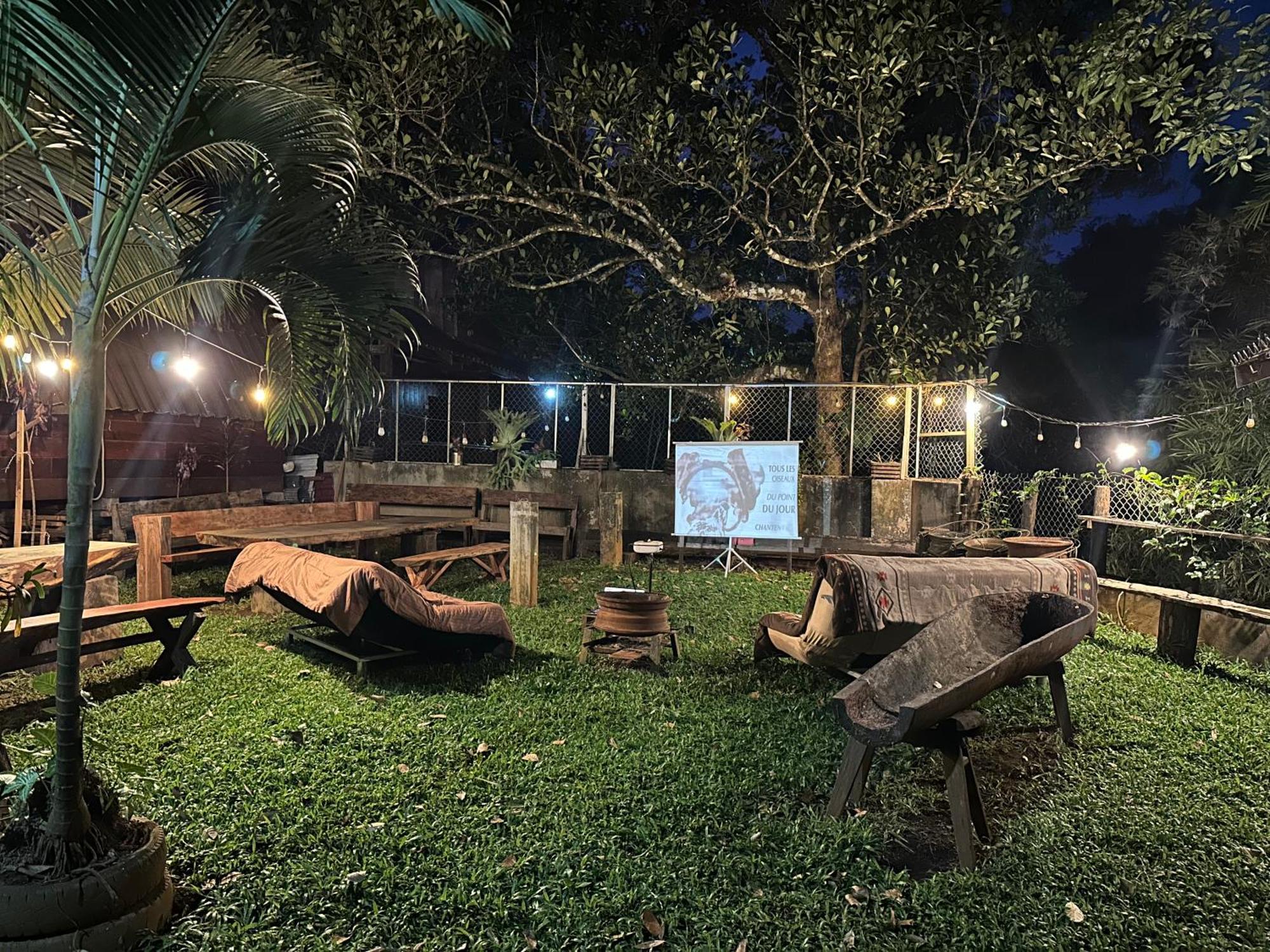 Mondulkiri Pizza Bungalows Saen Monourom Extérieur photo